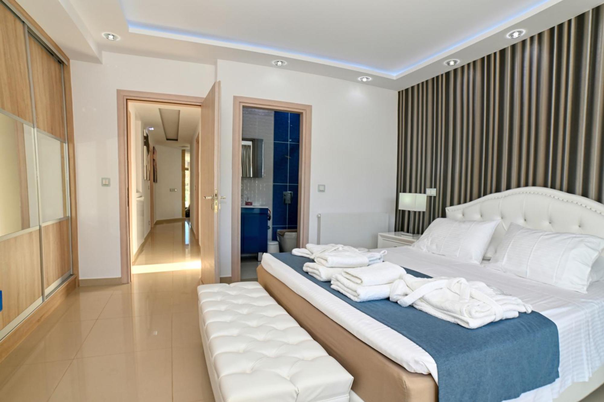 Larimar Luxury Sea View Villa Kíssamos Eksteriør billede