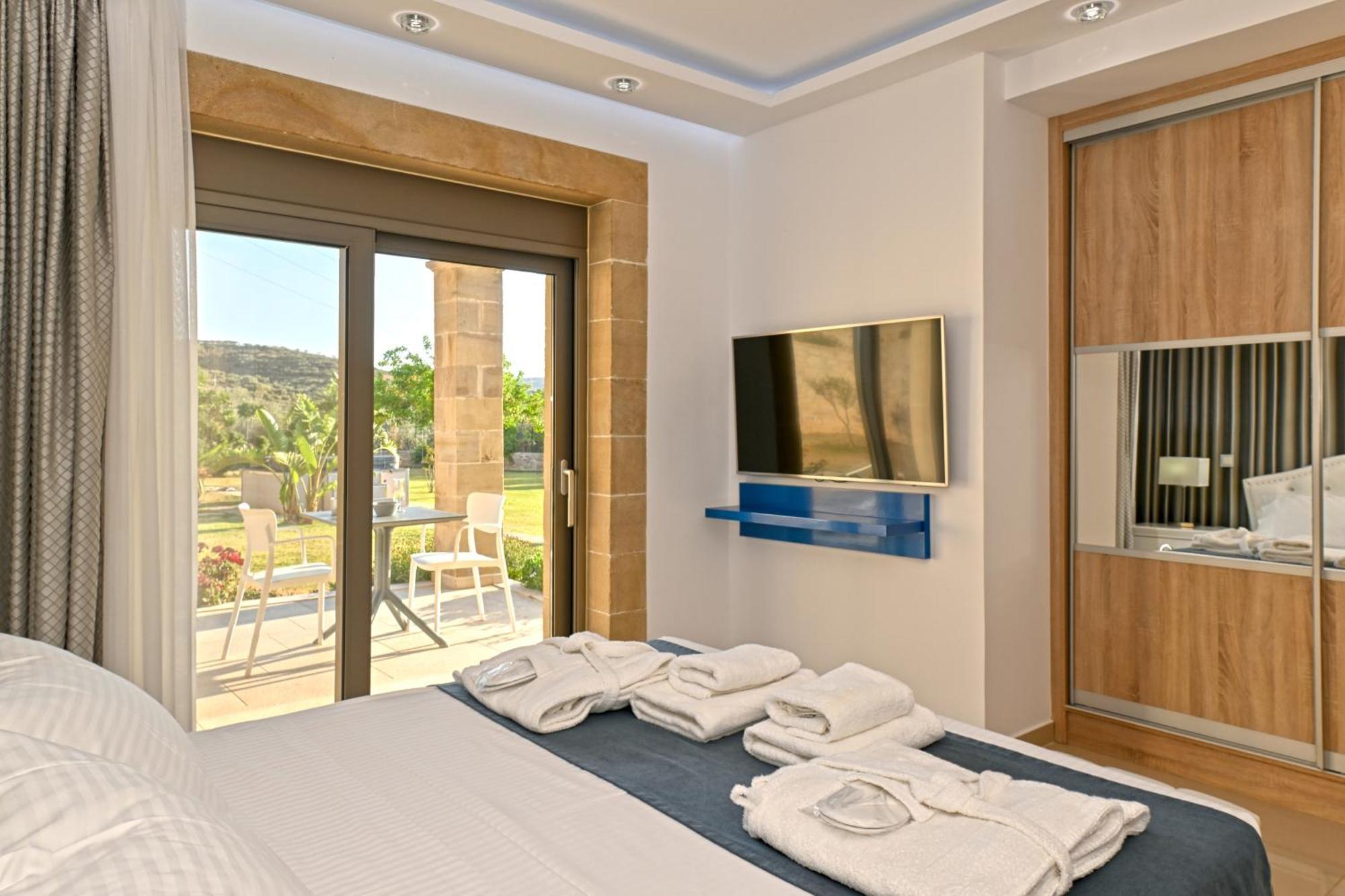Larimar Luxury Sea View Villa Kíssamos Eksteriør billede
