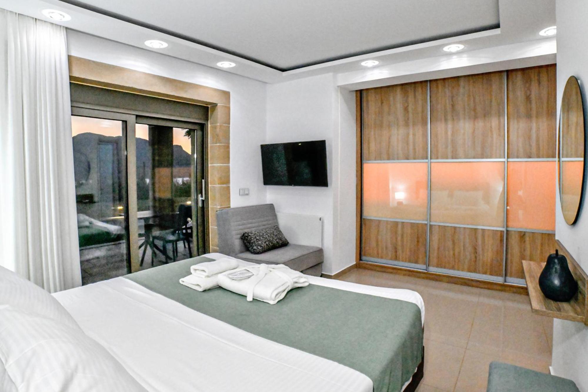 Larimar Luxury Sea View Villa Kíssamos Eksteriør billede