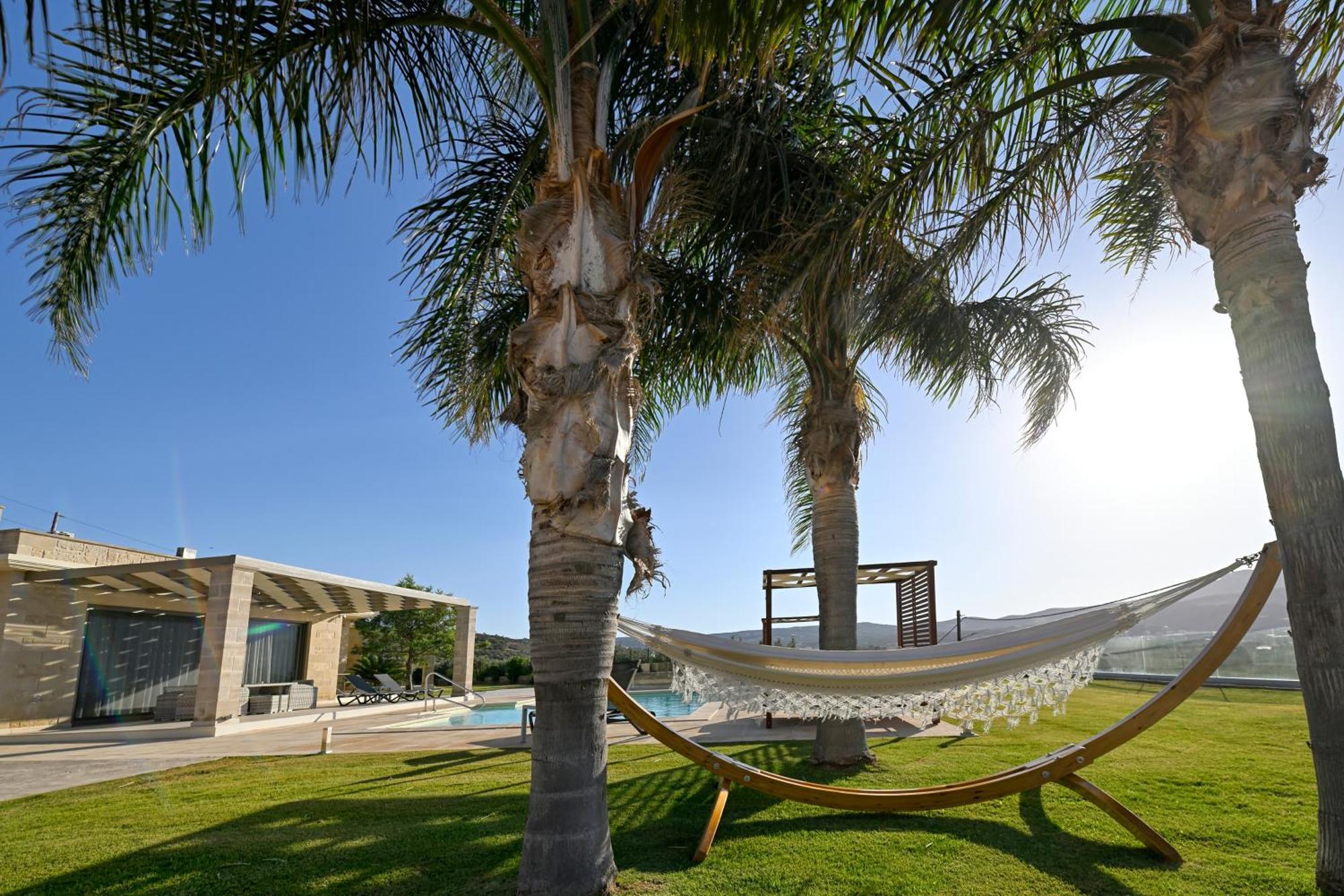 Larimar Luxury Sea View Villa Kíssamos Eksteriør billede